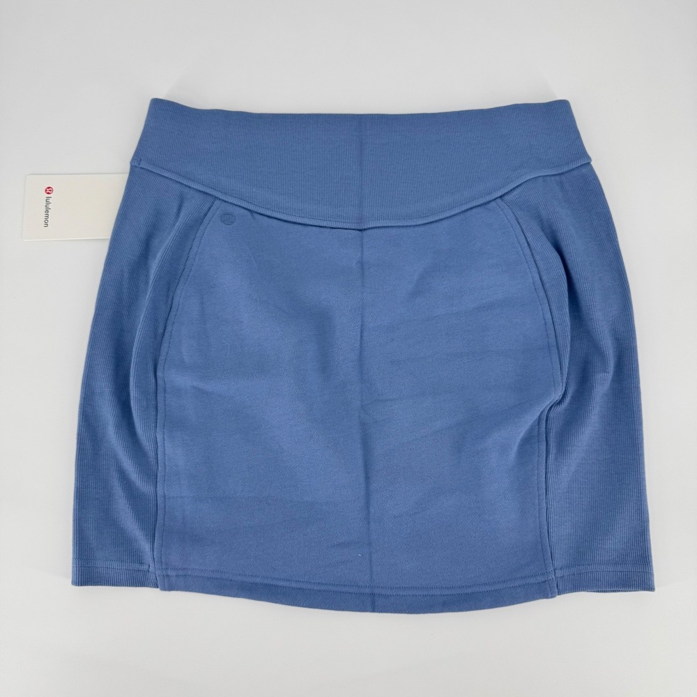 Lululemon Scuba HR Mini Skirt Blue Women's Size L High Rise NWT - Picture 2 of 6
